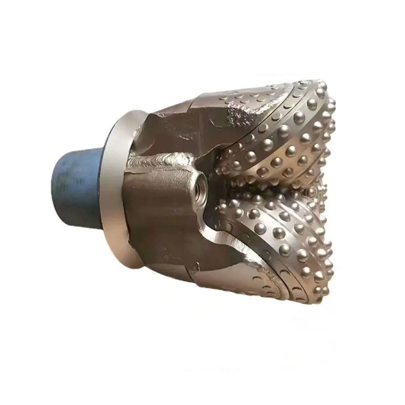 9 5/8 ((244,5 mm) Rolowe łożyska węglowe młotki wiertnicze 3 cięcia 6 5/8 API Reg