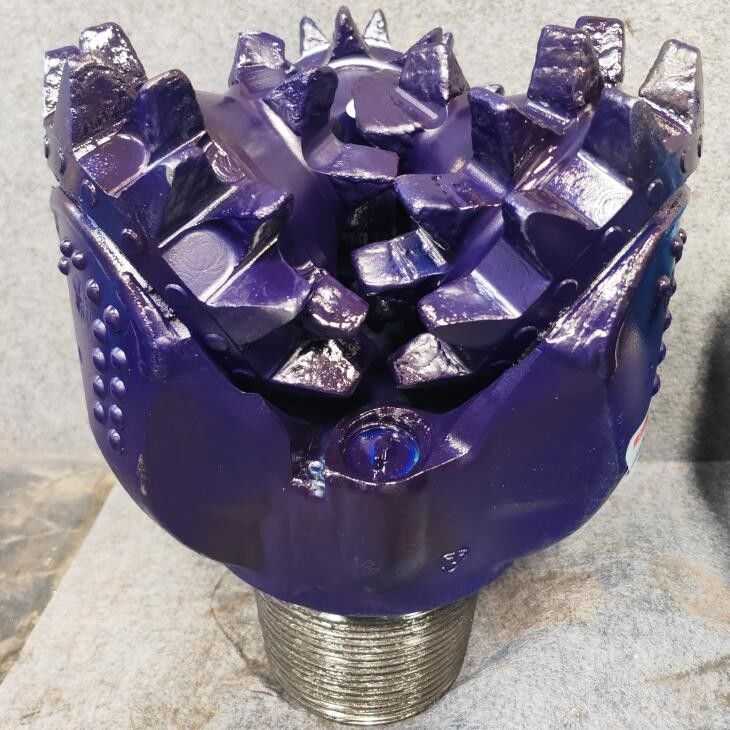 Standard API marki Kingdream Tricone Roller Cone Bits do wiercenia studni ropy naftowej i gazu
