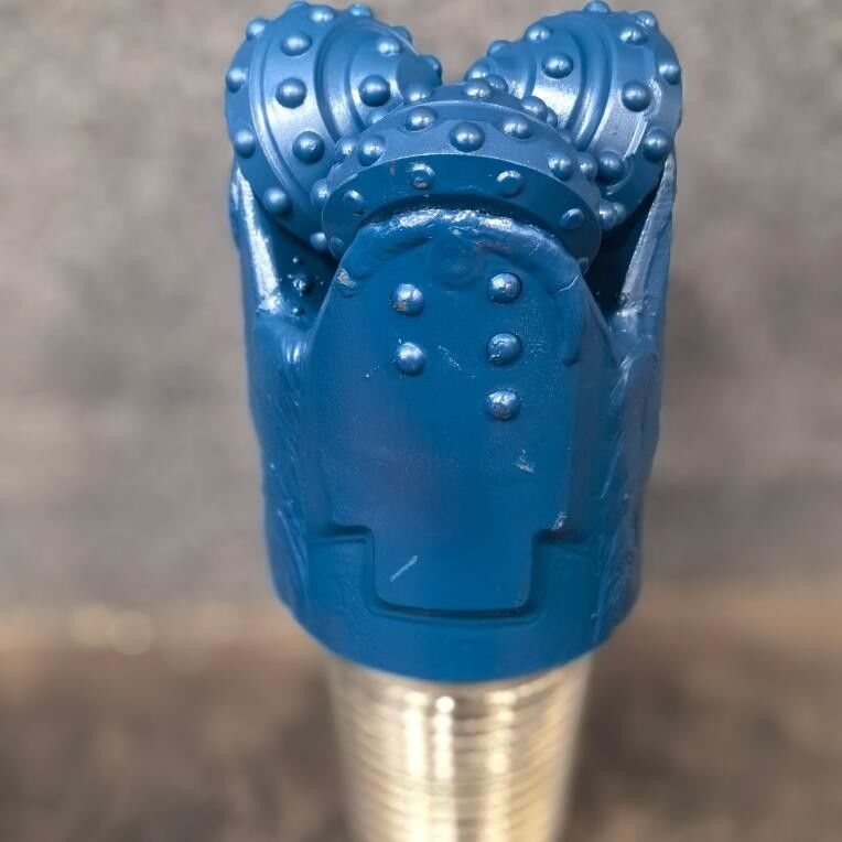 5.5 cala IADC637 Horyzontalny kierunkowy wiercenie Tricone Rock Drill Bit dla twardych formacji