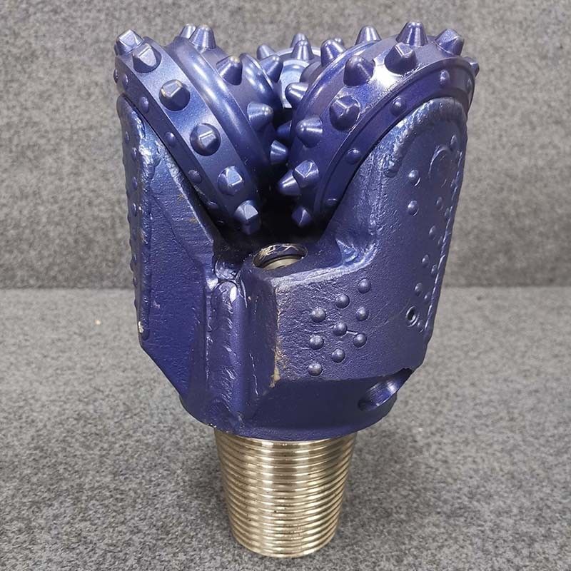 API Reg Thread Rotating Cone Bits dla wszechstronnego krążenia powietrza lub wody
