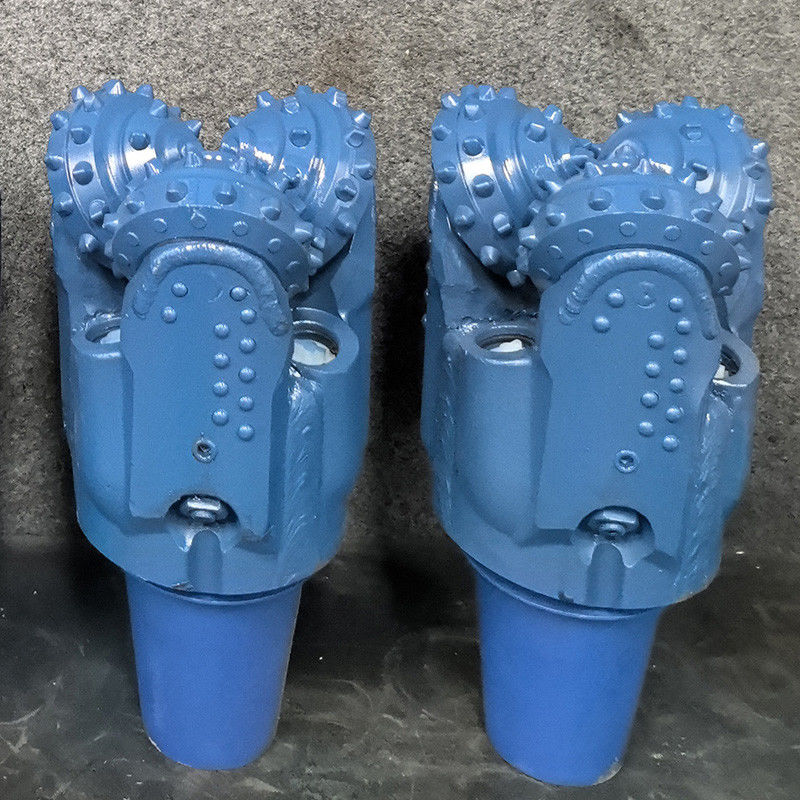 API Reg Thread Tricone Drill Bits 3-26 cali wymiary Materiał węglowy do trwałego wiercenia